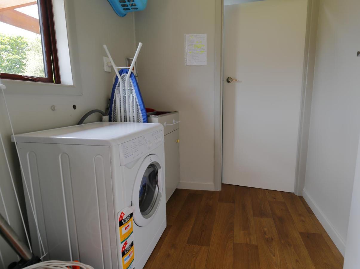 Mokonui Cottage - Te Anau Holiday Home Bagian luar foto