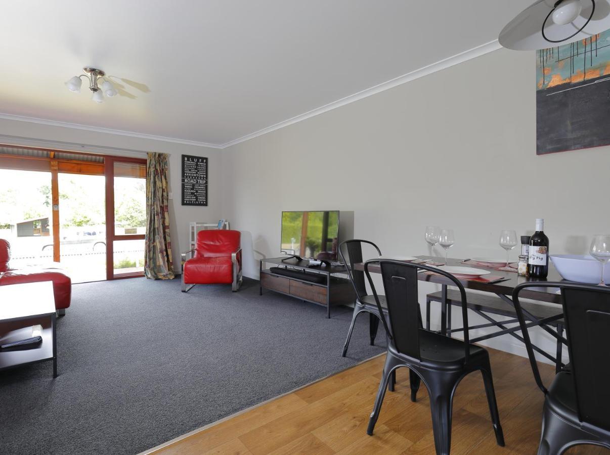 Mokonui Cottage - Te Anau Holiday Home Bagian luar foto