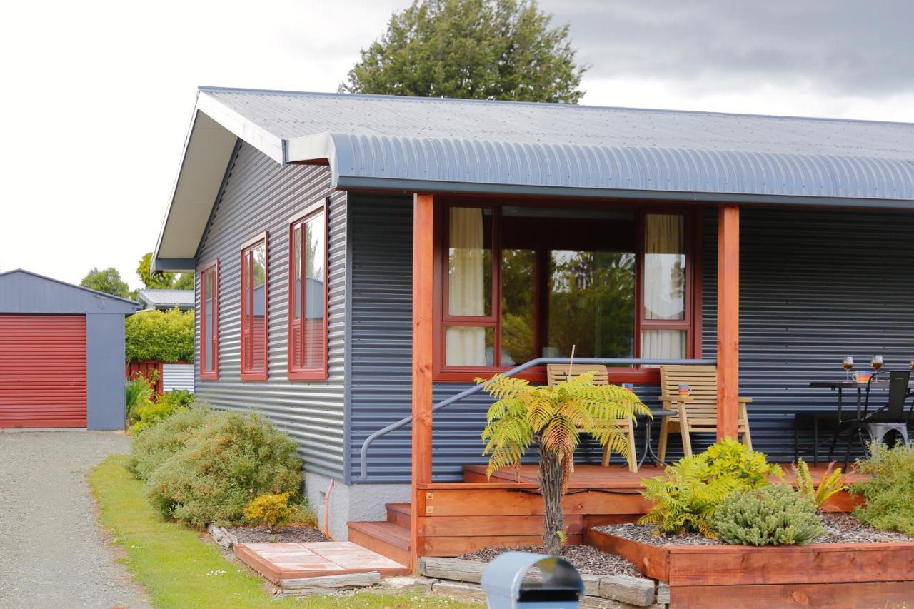 Mokonui Cottage - Te Anau Holiday Home Bagian luar foto