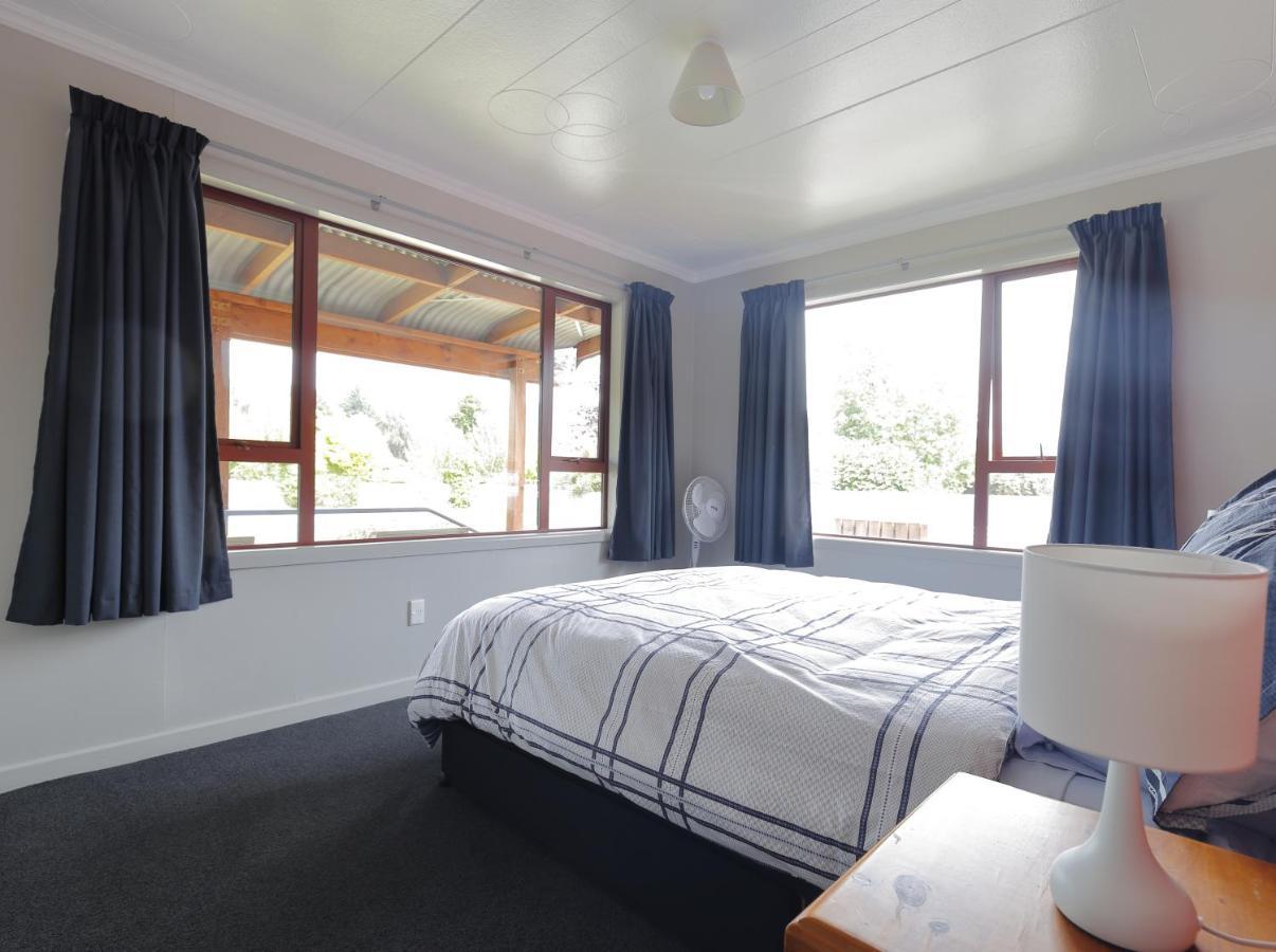 Mokonui Cottage - Te Anau Holiday Home Bagian luar foto
