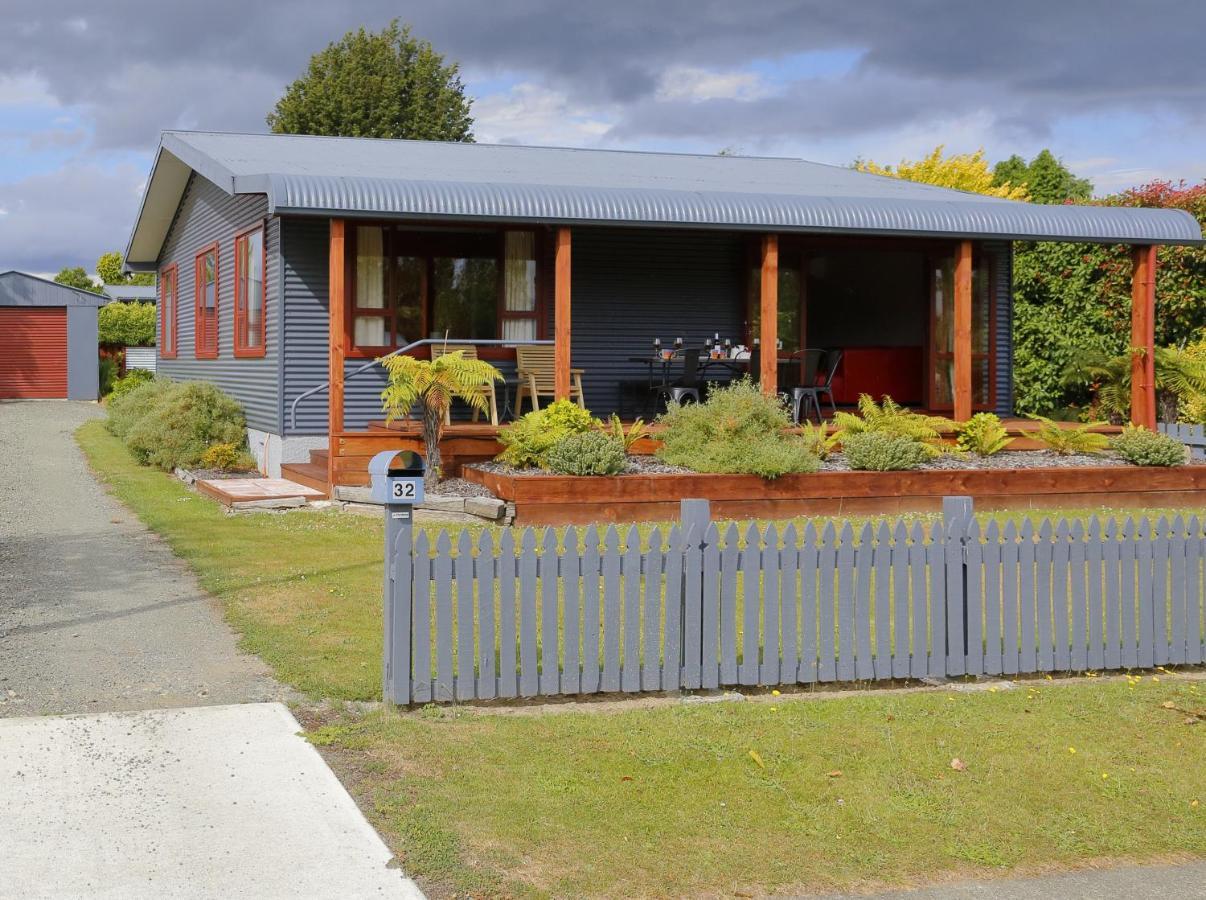 Mokonui Cottage - Te Anau Holiday Home Bagian luar foto